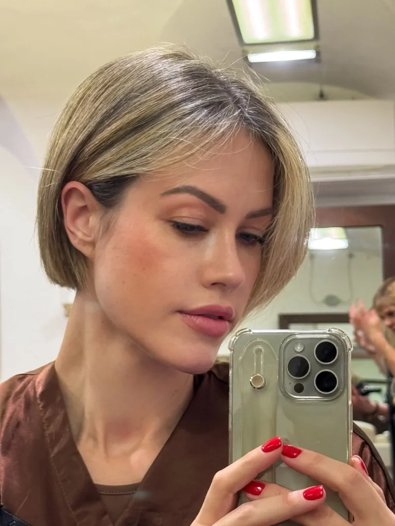Short Bobbed Hairstyle: 25 Fresh Ideas for a Chic, Modern Look