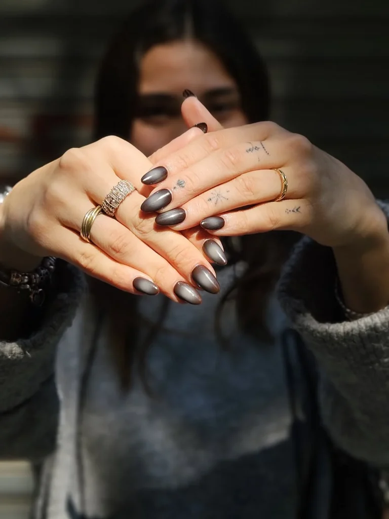 Dark Fall Nails: 25 Chic Ideas for the Perfect Autumn Manicure