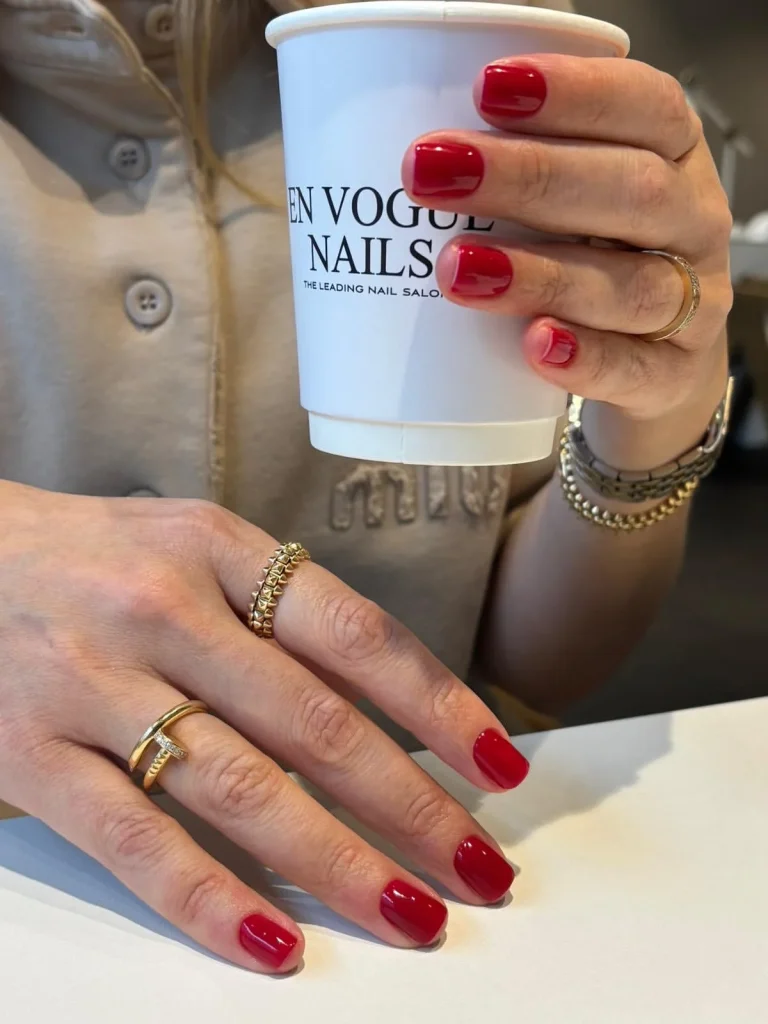 Dark Fall Nails: 25 Chic Ideas for the Perfect Autumn Manicure