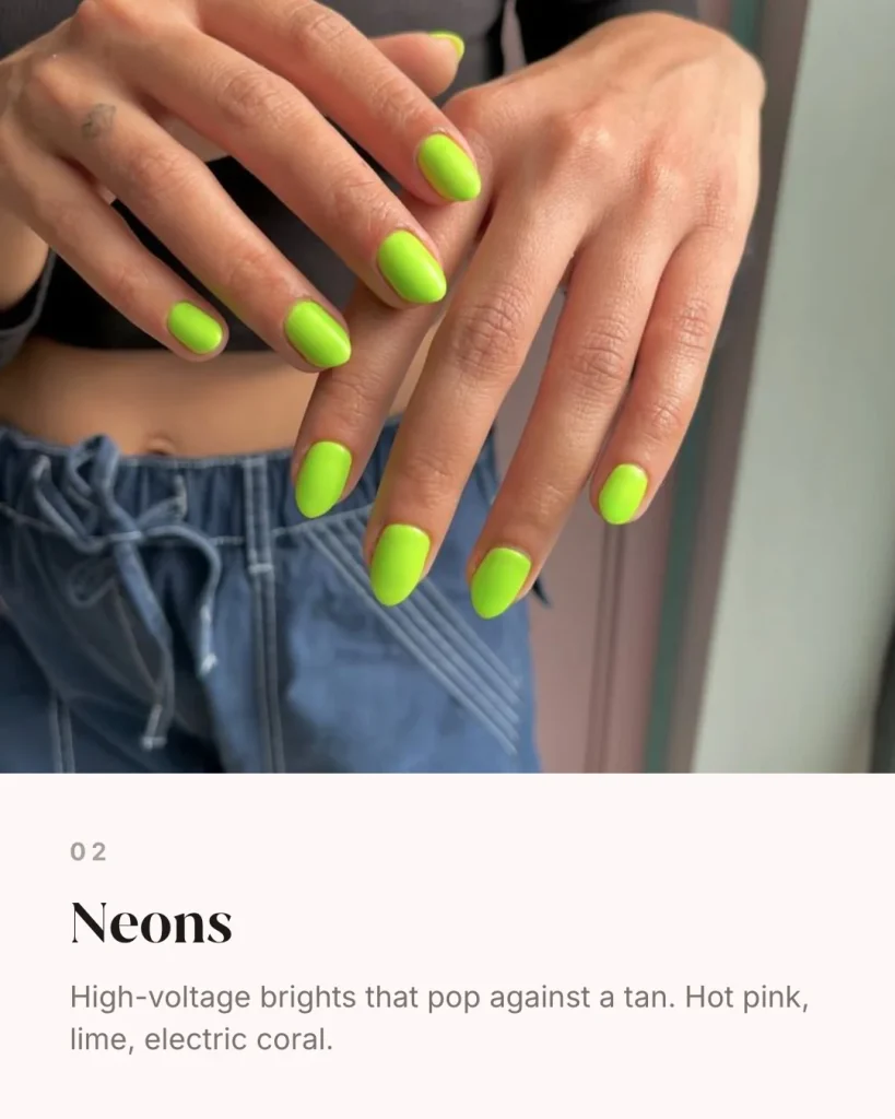 Fall Mid Length Nails: Chic Ideas You'll Want to Copy This Season