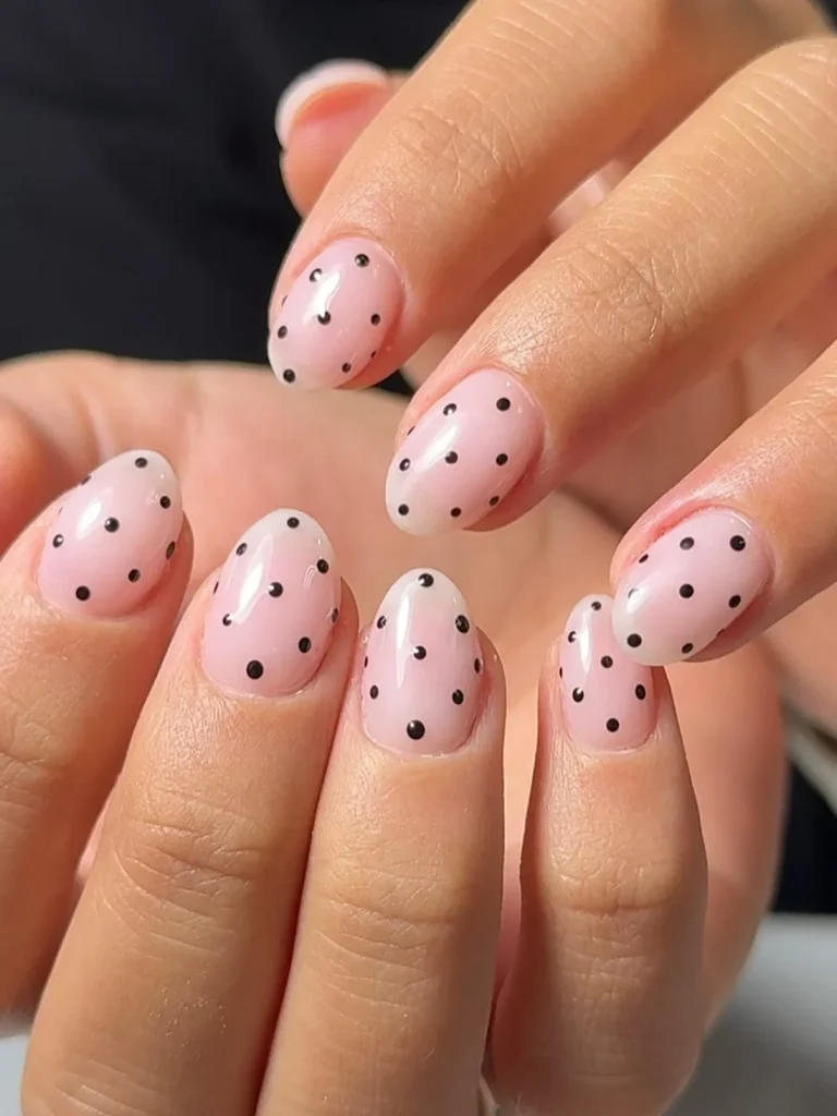 Fall Short Almond Nails: 26 Chic Ideas You'll Want to Copy This Autumn