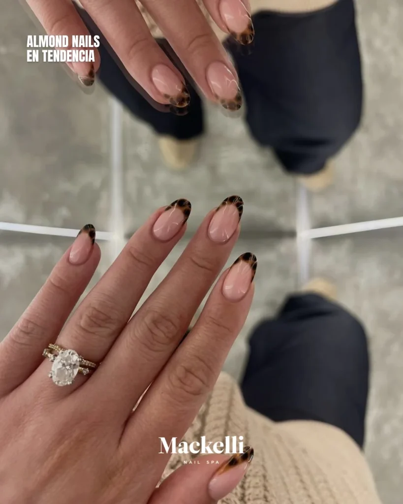 Fall Short Almond Nails: 26 Chic Ideas You'll Want to Copy This Autumn