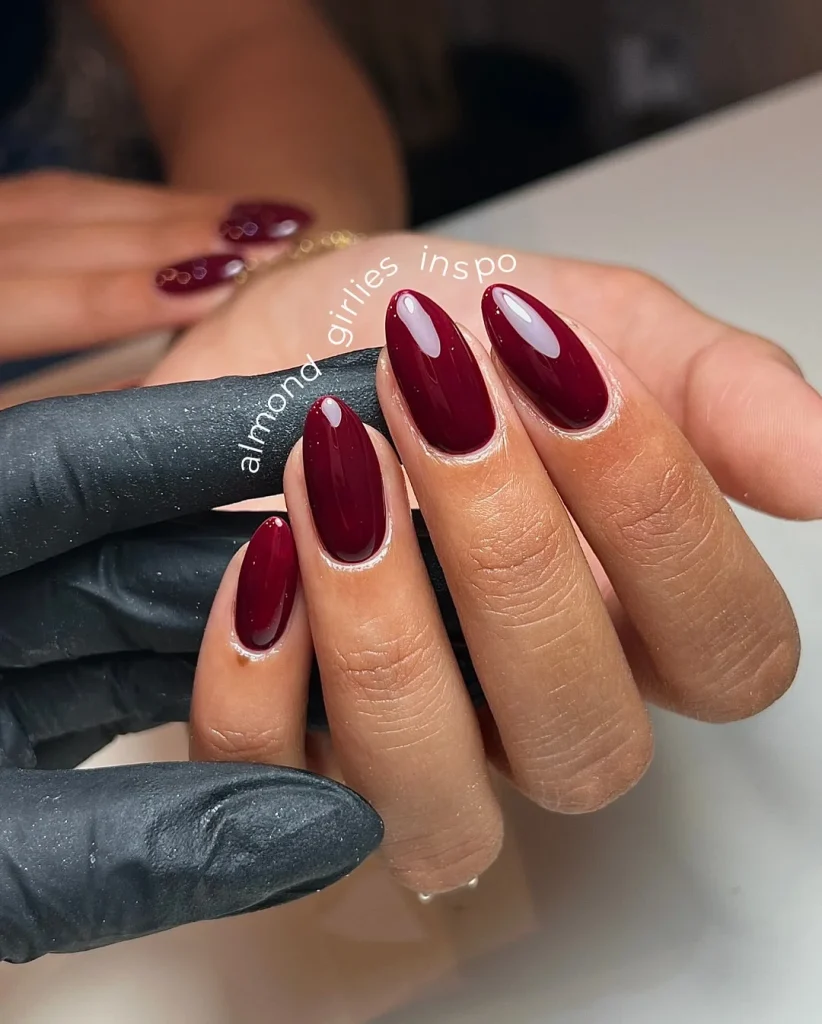 Fall Short Almond Nails: 26 Chic Ideas You'll Want to Copy This Autumn